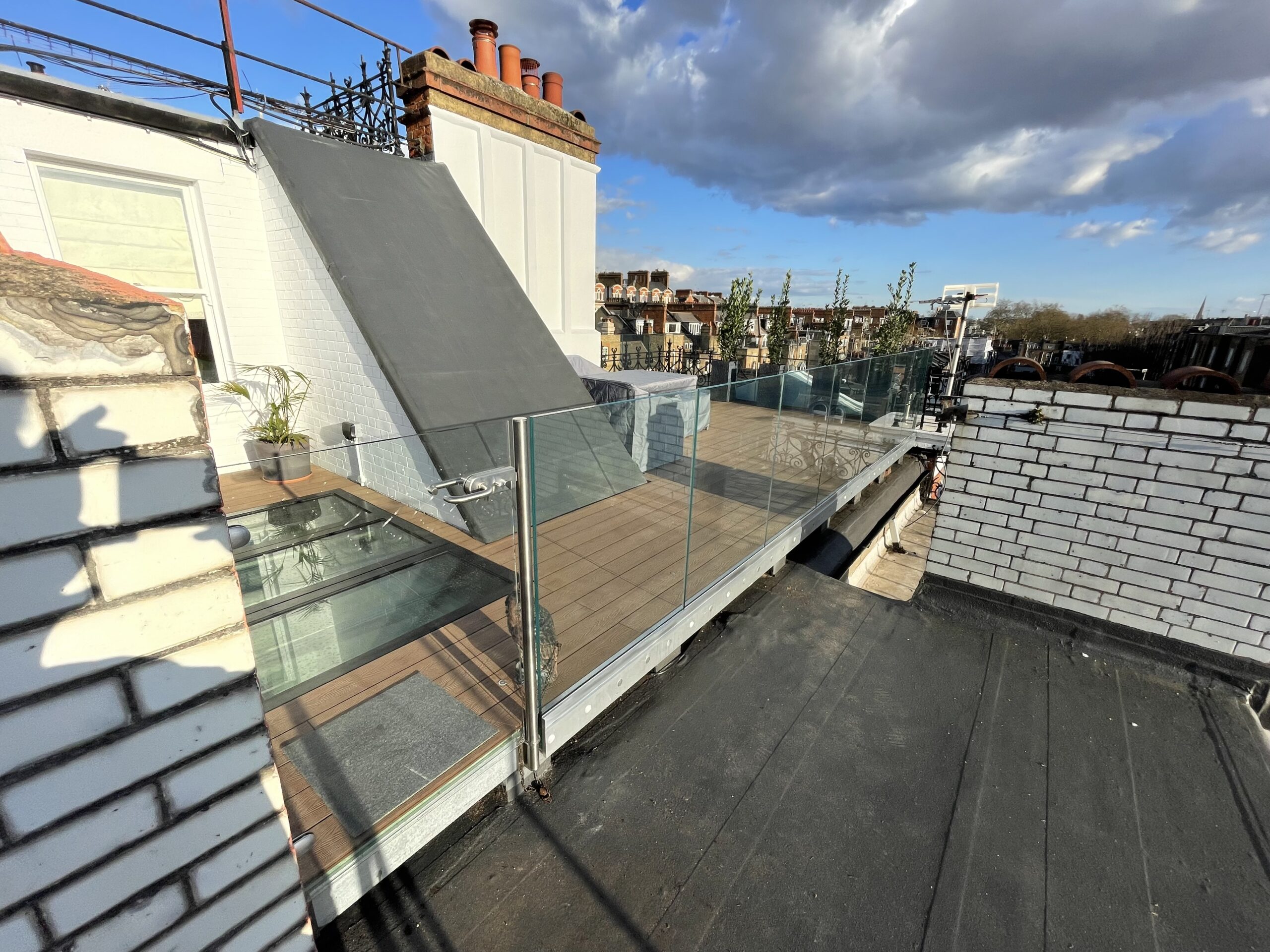 Photo 01 04 2022 18 04 36 scaled